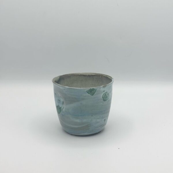 Handschmeichler Becher / Blaukristall